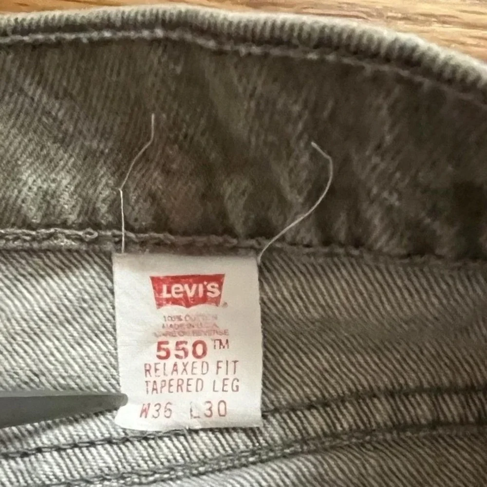 Vintage Levis 550 Jeans Mens 36x30 Gray Light Wash Relaxed Fit Tapered Denim